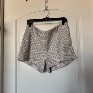 Metaphor Women's geometric Patterned Shorts vacation, resort, cruise